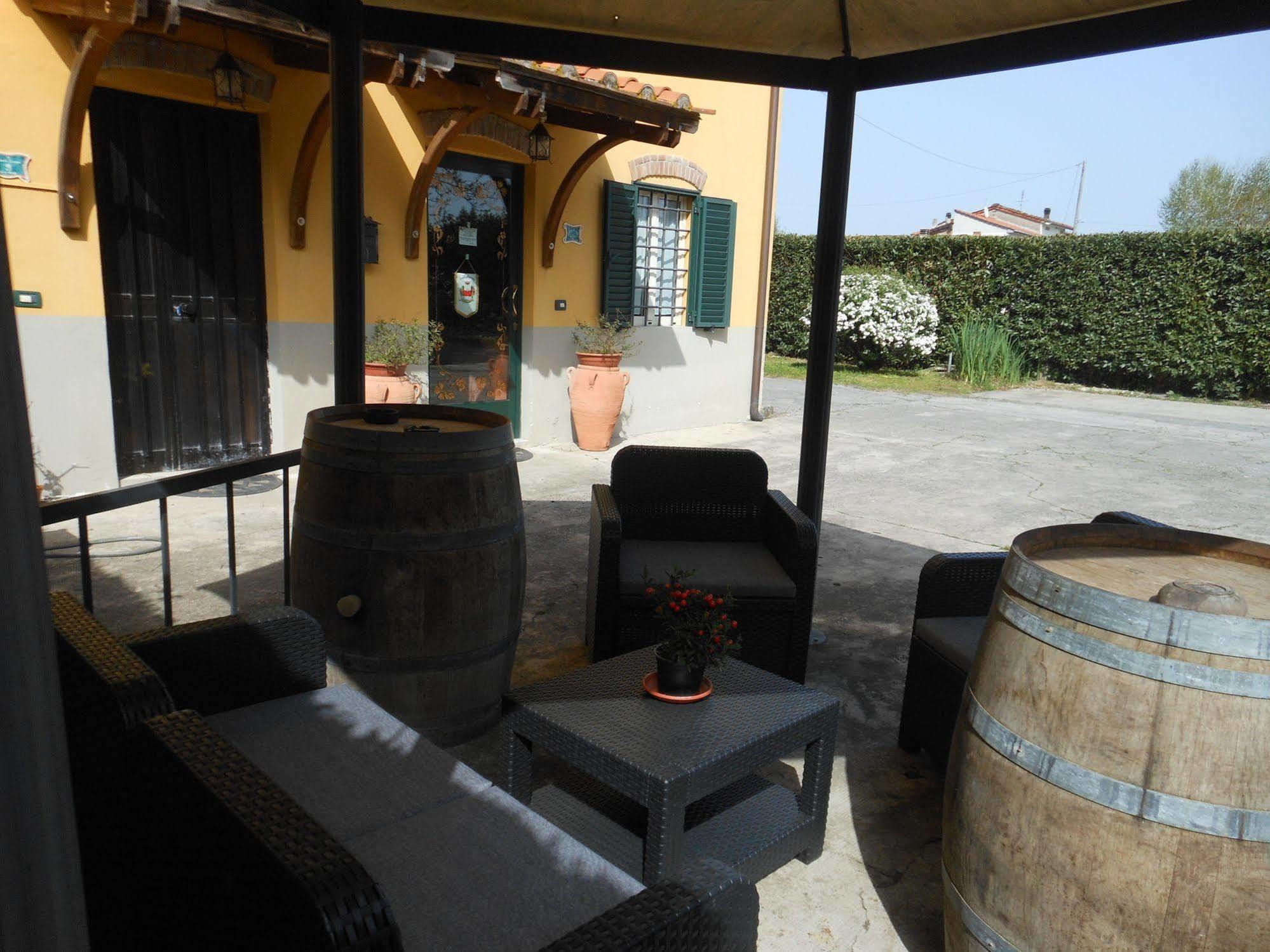 B&B La Corte Capannori Exterior photo